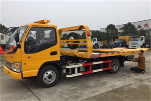 仪陇哪里有拖车服务